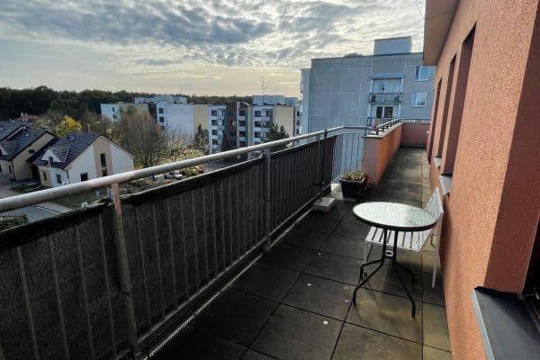 2 bedroom with open-plan kitchen flat to rent, 95 m², Dubinská, Pardubice 2 bedroom with open-plan kitchen flat to rent, 95 m², Dubinská, Pardubice