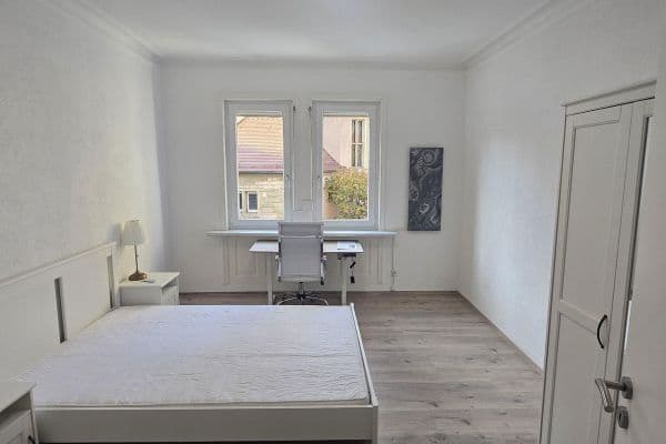 1 bedroom flat to rent, 32 m², Duisburgerstraße 22, Bad Cannstatt, Baden-Württemberg 1 bedroom flat to rent, 32 m², Duisburgerstraße 22, Bad Cannstatt, Baden-Württemberg
