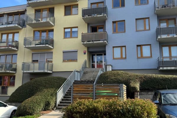 Studio flat for sale, 40 m², Přeučilova, Praha Studio flat for sale, 40 m², Přeučilova, Praha