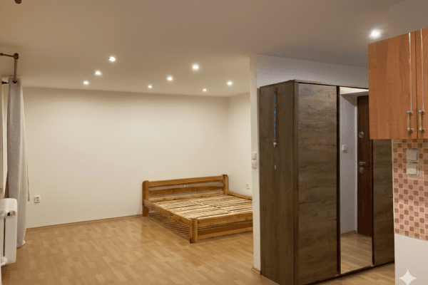 Studio flat to rent, 30 m², Sevastopolská, Kladno Studio flat to rent, 30 m², Sevastopolská, Kladno