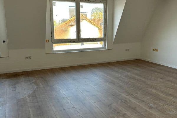 1 bedroom with open-plan kitchen flat to rent, 78 m², Essen 1 bedroom with open-plan kitchen flat to rent, 78 m², Essen
