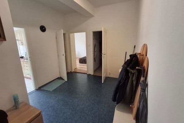 2 bedroom flat to rent, 72 m², Botanická, Brno 2 bedroom flat to rent, 72 m², Botanická, Brno