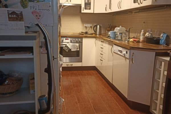 2 bedroom with open-plan kitchen flat to rent, 81 m², Ciolkovského, Praha 2 bedroom with open-plan kitchen flat to rent, 81 m², Ciolkovského, Praha