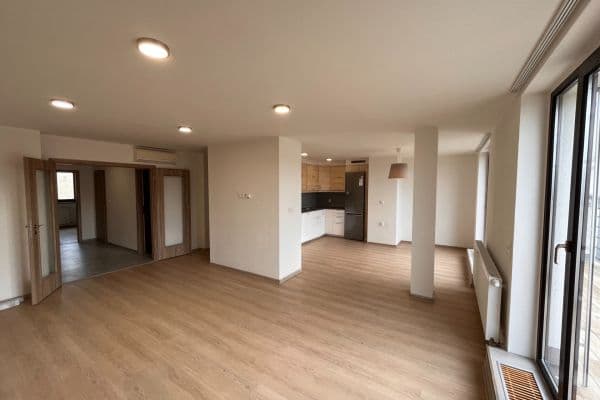 2 bedroom with open-plan kitchen flat to rent, 81 m², Hálkova, Prague, Prague 2 bedroom with open-plan kitchen flat to rent, 81 m², Hálkova, Prague, Prague