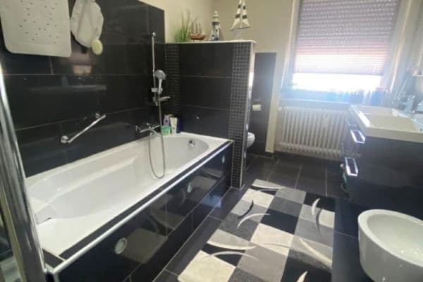 4 bedroom flat to rent, 132 m², Espenstraße 9, 78176 Blumberg, Blumberg 4 bedroom flat to rent, 132 m², Espenstraße 9, 78176 Blumberg, Blumberg