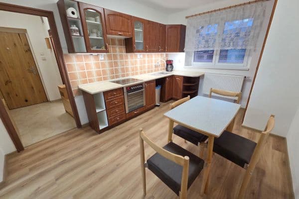 2 bedroom flat to rent, 62 m², Žižkova, Příbram 2 bedroom flat to rent, 62 m², Žižkova, Příbram