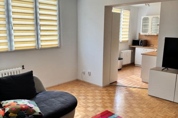 2 bedroom with open-plan kitchen flat to rent, 72 m², Jičínská, Mladá Boleslav, Středočeský Region 2 bedroom with open-plan kitchen flat to rent, 72 m², Jičínská, Mladá Boleslav, Středočeský Region