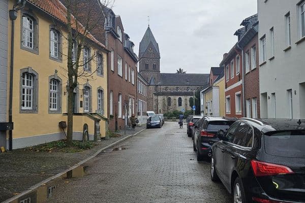 1 bedroom with open-plan kitchen flat to rent, 71 m², Graf-Engelbertstr. 7, Düsseldorf 1 bedroom with open-plan kitchen flat to rent, 71 m², Graf-Engelbertstr. 7, Düsseldorf