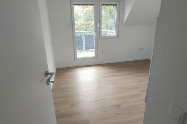 1 bedroom with open-plan kitchen flat to rent, 55 m², Schellenbecker Strasse 7, Wuppertal, North Rhine-Westphalia 1 bedroom with open-plan kitchen flat to rent, 55 m², Schellenbecker Strasse 7, Wuppertal, North Rhine-Westphalia