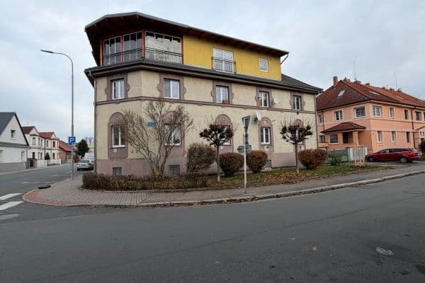 2 bedroom with open-plan kitchen flat for sale, 77 m², Sadovská, Hradec Králové 2 bedroom with open-plan kitchen flat for sale, 77 m², Sadovská, Hradec Králové