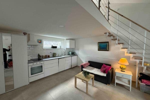 1 bedroom with open-plan kitchen flat to rent, 36 m², Za Lužinami, Hlavní město Praha 1 bedroom with open-plan kitchen flat to rent, 36 m², Za Lužinami, Hlavní město Praha