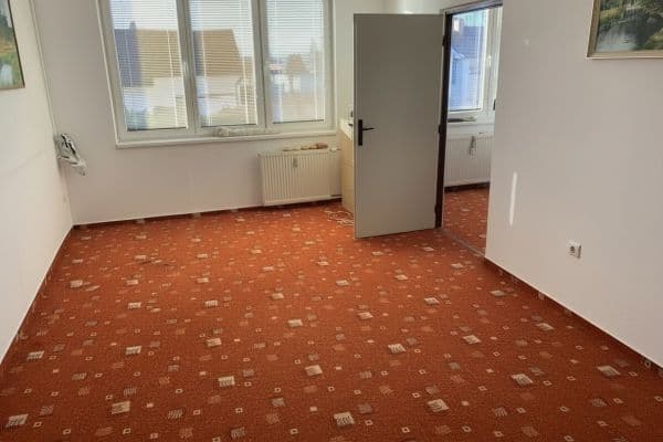 1 bedroom flat to rent, 43 m², sídliště Vajgar, Jindřichův Hradec, Jihočeský Region 1 bedroom flat to rent, 43 m², sídliště Vajgar, Jindřichův Hradec, Jihočeský Region