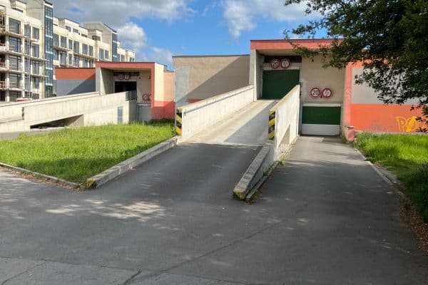 garage to rent, 16 m², Kladno garage to rent, 16 m², Kladno