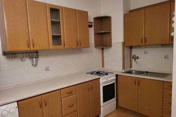 1 bedroom flat to rent, 45 m², Karla IV., Pardubice, Pardubický Region 1 bedroom flat to rent, 45 m², Karla IV., Pardubice, Pardubický Region