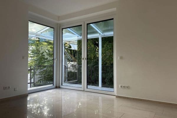 1 bedroom with open-plan kitchen flat to rent, 89 m², München, Bavaria 1 bedroom with open-plan kitchen flat to rent, 89 m², München, Bavaria