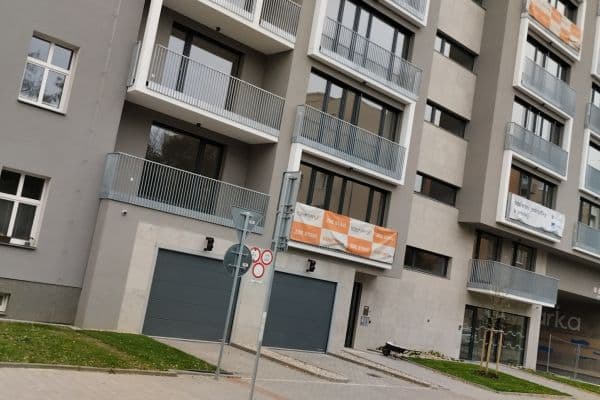 garage to rent, 14 m², Rybářská, Brno garage to rent, 14 m², Rybářská, Brno