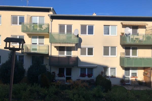 1 bedroom with open-plan kitchen flat to rent, 56 m², Bešůvka, Brno 1 bedroom with open-plan kitchen flat to rent, 56 m², Bešůvka, Brno