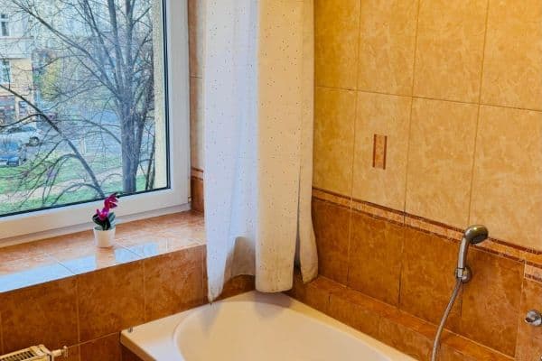 3 bedroom flat to rent, 114 m², Nikoly Tesly, Prague, Prague 3 bedroom flat to rent, 114 m², Nikoly Tesly, Prague, Prague