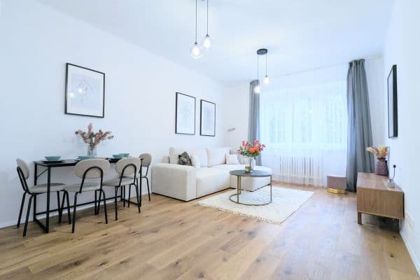 2 bedroom with open-plan kitchen flat for sale, 62 m², Na Hlídce, Praha 2 bedroom with open-plan kitchen flat for sale, 62 m², Na Hlídce, Praha