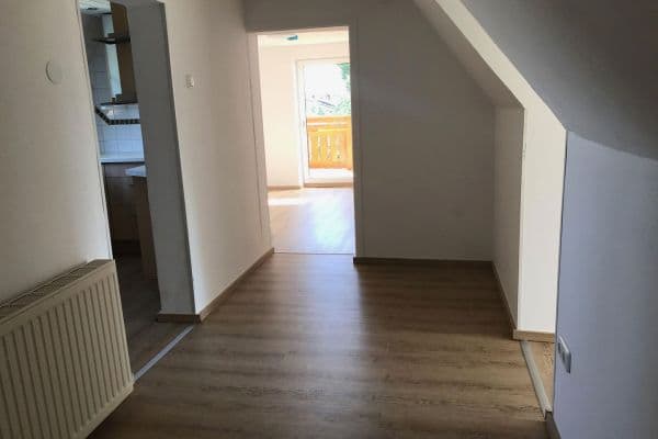 2 bedroom with open-plan kitchen flat to rent, 77 m², Traun - St. Martin 2 bedroom with open-plan kitchen flat to rent, 77 m², Traun - St. Martin