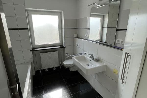 2 bedroom with open-plan kitchen flat to rent, 90 m², Mozartstraße 69, Erlangen 2 bedroom with open-plan kitchen flat to rent, 90 m², Mozartstraße 69, Erlangen