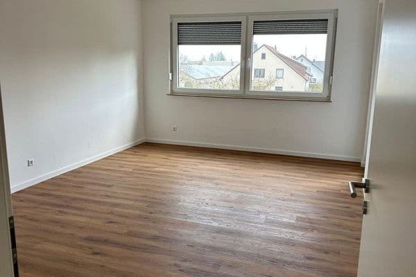 2 bedroom with open-plan kitchen flat for sale, 89 m², Laichingen, Baden-Württemberg 2 bedroom with open-plan kitchen flat for sale, 89 m², Laichingen, Baden-Württemberg
