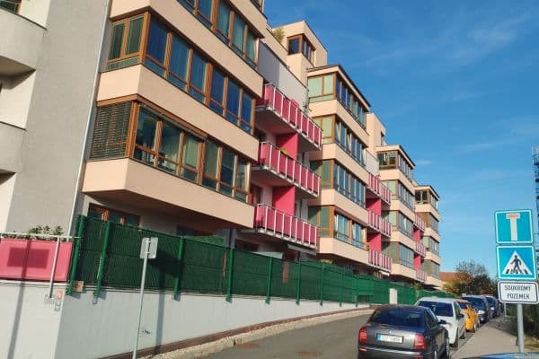 Studio flat for sale, 34 m², Strančická, Hlavní město Praha Studio flat for sale, 34 m², Strančická, Hlavní město Praha