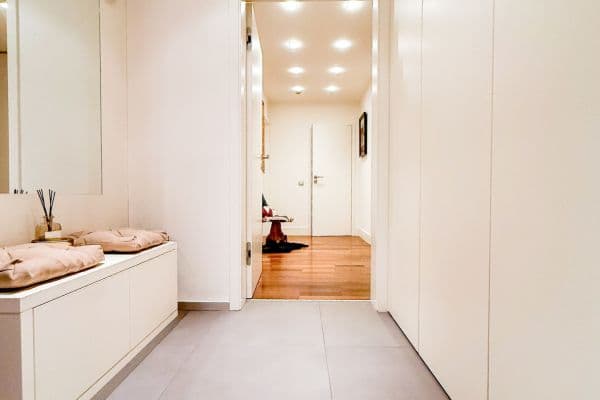 2 bedroom with open-plan kitchen flat for sale, 93 m², Makovského, Hlavní město Praha 2 bedroom with open-plan kitchen flat for sale, 93 m², Makovského, Hlavní město Praha