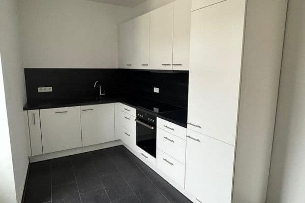 2 bedroom flat to rent, 53 m², Am alten See 12, Frankfurt, Hesse 2 bedroom flat to rent, 53 m², Am alten See 12, Frankfurt, Hesse