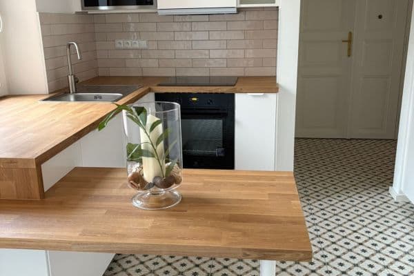 3 bedroom flat to rent, 72 m², Kozácká, Hlavní město Praha 3 bedroom flat to rent, 72 m², Kozácká, Hlavní město Praha