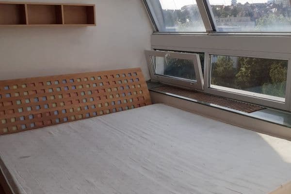 5 bedroom flat to rent, 160 m², 28. pluku, Hlavní město Praha 5 bedroom flat to rent, 160 m², 28. pluku, Hlavní město Praha