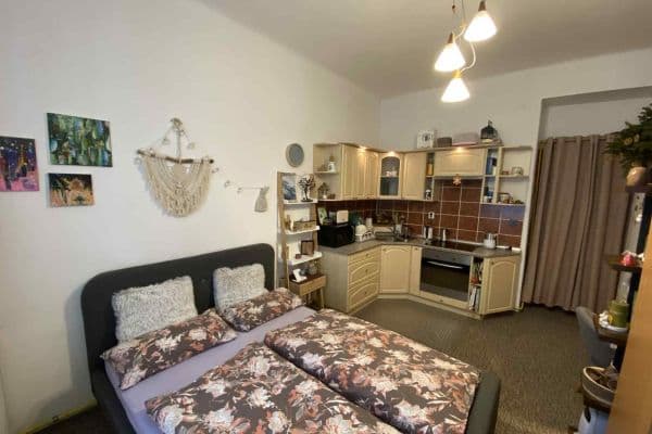 Studio flat to rent, 25 m², Žitomírská, Hlavní město Praha Studio flat to rent, 25 m², Žitomírská, Hlavní město Praha