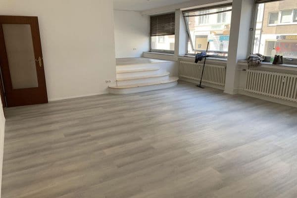 Studio flat to rent, 60 m², Schloßstraße 69, Düsseldorf, North Rhine-Westphalia Studio flat to rent, 60 m², Schloßstraße 69, Düsseldorf, North Rhine-Westphalia