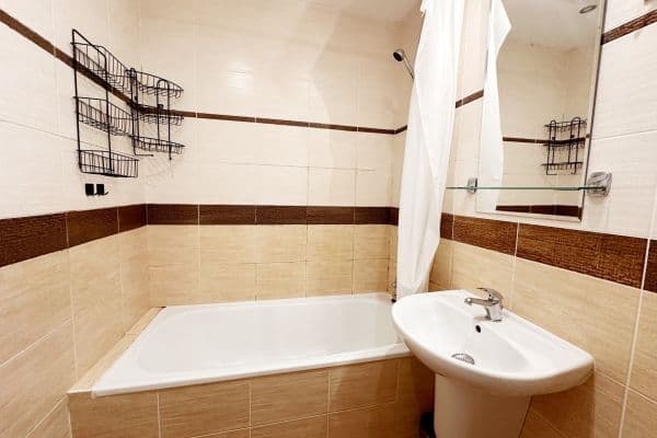 3 bedroom flat to rent, 69 m², Zbudovská, 3 bedroom flat to rent, 69 m², Zbudovská,