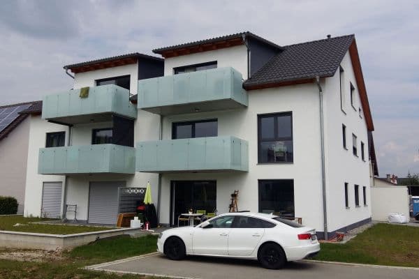 2 bedroom with open-plan kitchen flat to rent, 101 m², Buchbergstrasse 17, Singen / Friedingen 2 bedroom with open-plan kitchen flat to rent, 101 m², Buchbergstrasse 17, Singen / Friedingen