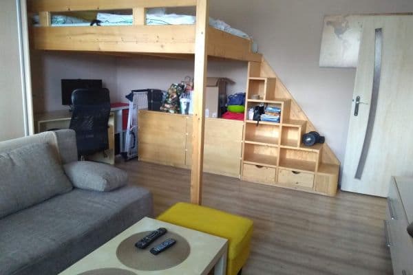 Studio flat to rent, 39 m², Palackého třída, Pardubice, Pardubický Region Studio flat to rent, 39 m², Palackého třída, Pardubice, Pardubický Region