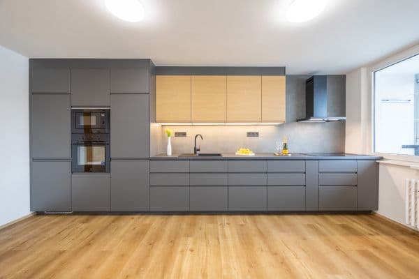 2 bedroom with open-plan kitchen flat for sale, 83 m², Blattného, Praha 2 bedroom with open-plan kitchen flat for sale, 83 m², Blattného, Praha