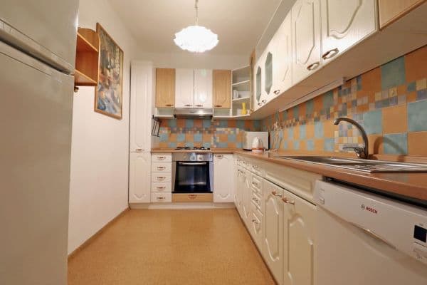 2 bedroom with open-plan kitchen flat to rent, 63 m², Metodějova, 2 bedroom with open-plan kitchen flat to rent, 63 m², Metodějova,