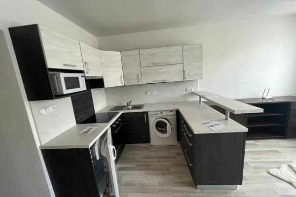 1 bedroom with open-plan kitchen flat to rent, 35 m², Mlýnská, Jihlava, Vysočina Region 1 bedroom with open-plan kitchen flat to rent, 35 m², Mlýnská, Jihlava, Vysočina Region