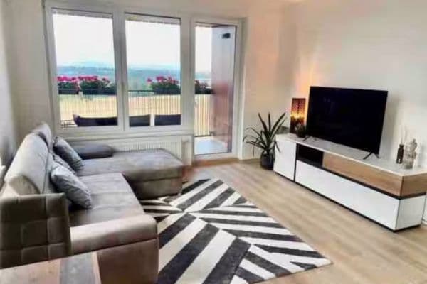 1 bedroom with open-plan kitchen flat to rent, 68 m², Stočesova, Praha 1 bedroom with open-plan kitchen flat to rent, 68 m², Stočesova, Praha