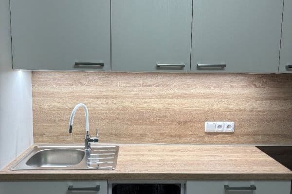 1 bedroom with open-plan kitchen flat to rent, 38 m², Seniorů, Liberec 1 bedroom with open-plan kitchen flat to rent, 38 m², Seniorů, Liberec