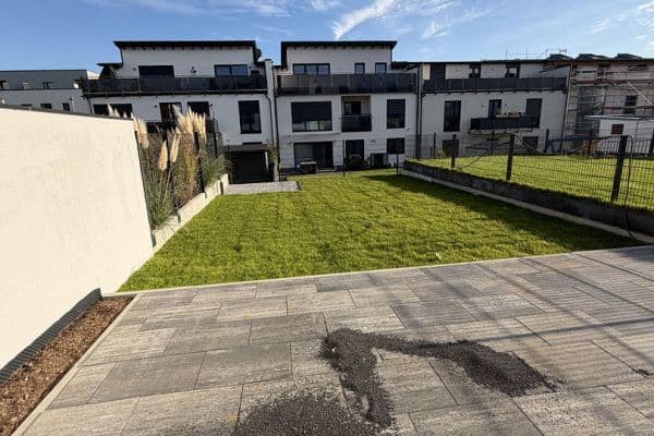 house to rent, 200 m², Ofenbach house to rent, 200 m², Ofenbach