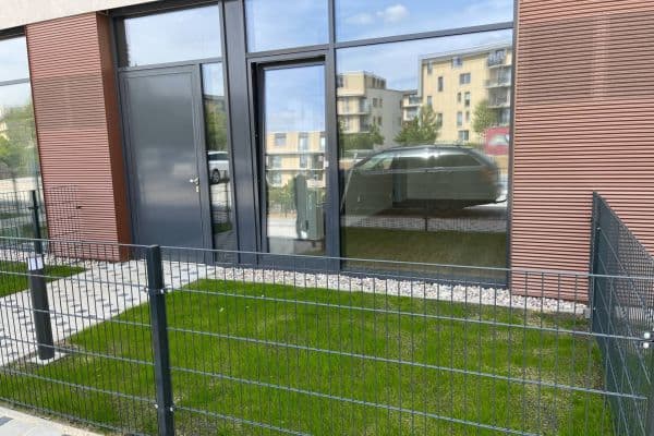 Studio flat to rent, 45 m², Malešická, Praha Studio flat to rent, 45 m², Malešická, Praha