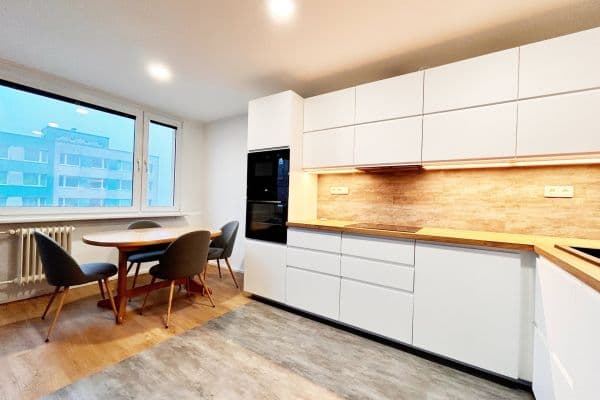 2 bedroom with open-plan kitchen flat to rent, 68 m², Děčínská, 2 bedroom with open-plan kitchen flat to rent, 68 m², Děčínská,