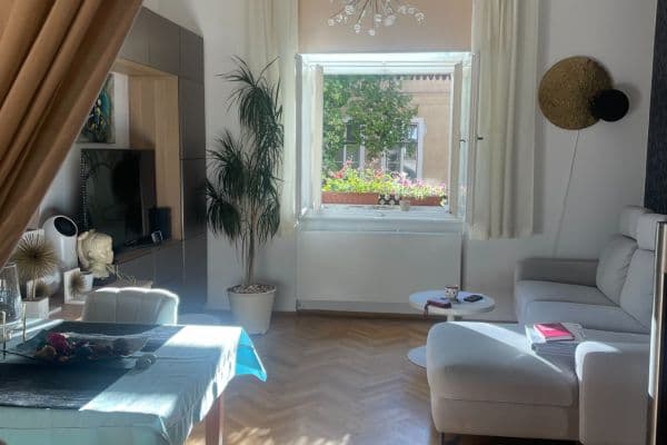 2 bedroom flat to rent, 64 m², Letohradská, Praha 2 bedroom flat to rent, 64 m², Letohradská, Praha