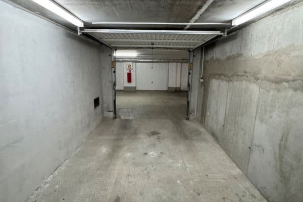 garage to rent, 18 m², Kresánkova, Bratislava garage to rent, 18 m², Kresánkova, Bratislava