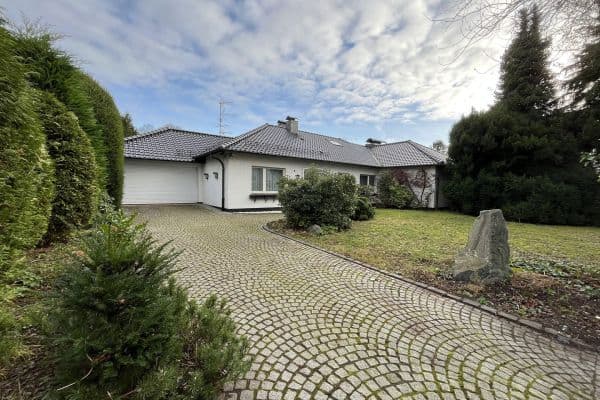 house for sale, 230 m², Königgrätzerstr. 12, Solingen house for sale, 230 m², Königgrätzerstr. 12, Solingen