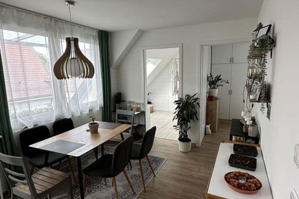1 bedroom with open-plan kitchen flat to rent, 52 m², Wendlingen 1 bedroom with open-plan kitchen flat to rent, 52 m², Wendlingen