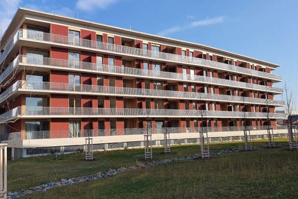 1 bedroom with open-plan kitchen flat to rent, 71 m², Vrátnická, Praha 1 bedroom with open-plan kitchen flat to rent, 71 m², Vrátnická, Praha