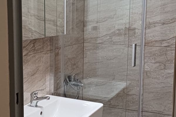 1 bedroom with open-plan kitchen flat to rent, 43 m², Jakobiho, Praha 15 1 bedroom with open-plan kitchen flat to rent, 43 m², Jakobiho, Praha 15